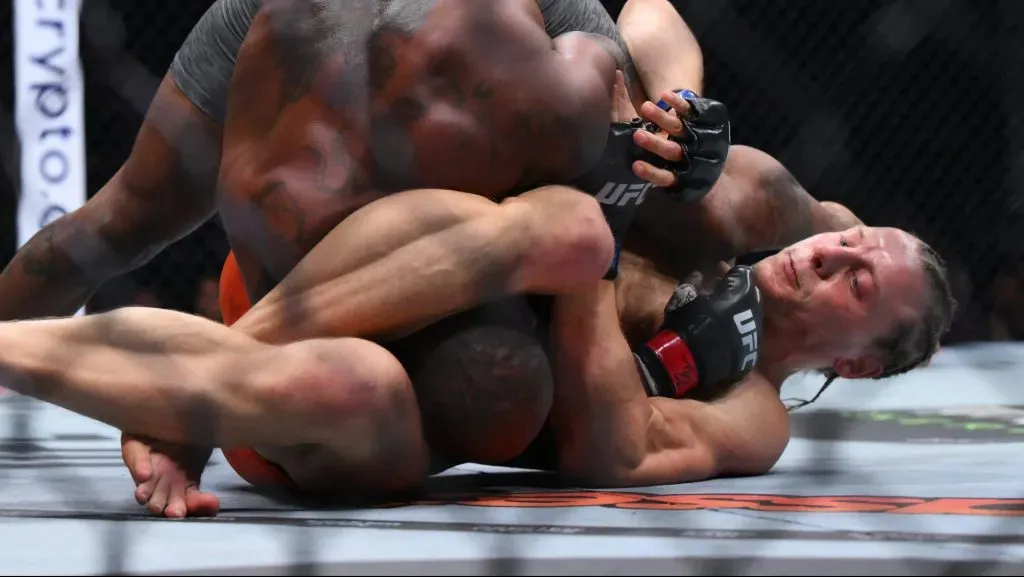 Paddy Pimblett sometió a Bobby Green en su última presentación en UFC 304. (GETTY IMAGES)