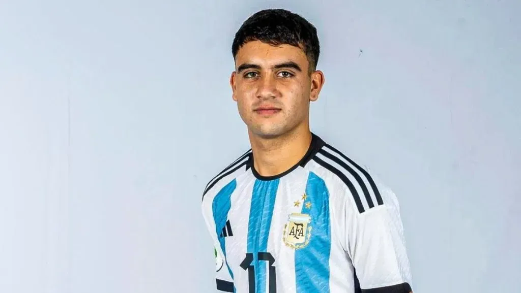 Facundo Buonanotte con la Selección de Argentina