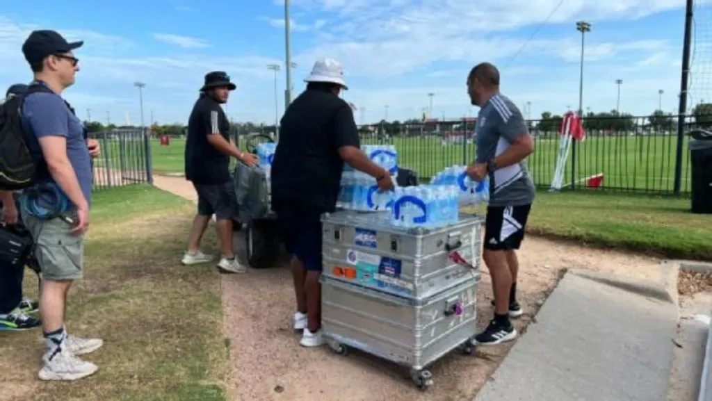 Aumentó la hidritación de Costa Rica en Texas por el calor.