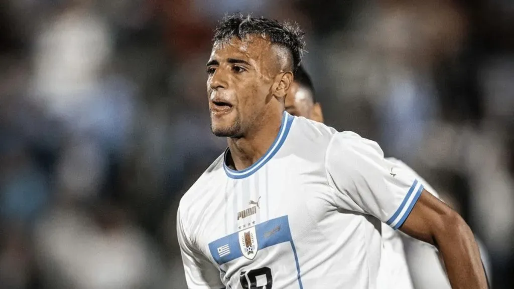 Luciano Rodríguez está entre Liverpool y Bahía.