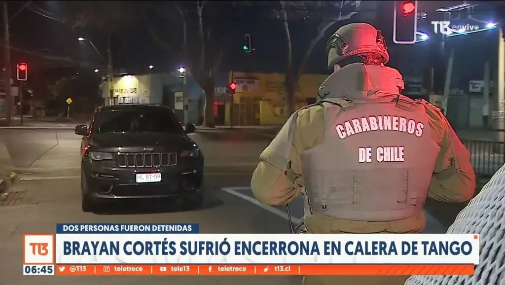 La camioneta fue recuperada, ya que se quedó sin bencina. Foto: Canal 13.