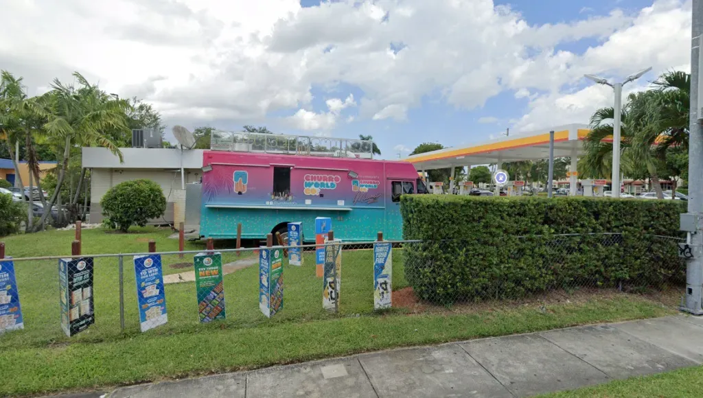 El Burrito Martínez tiene food trucks de churrerías en varios puntos de Miami. (Google Maps)