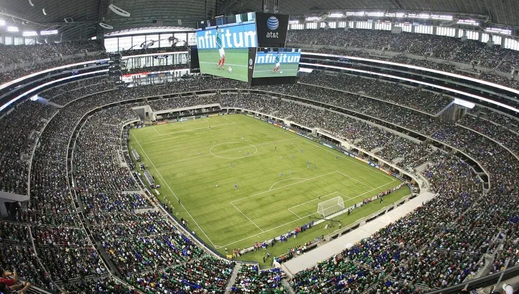 Barcelona y Real Madrid jugarán en el AT&T Stadium para iniciar la temporada.