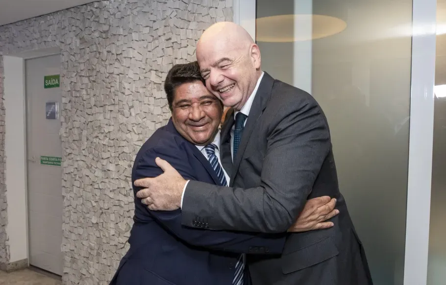 Ednaldo Rodrigues e Gianni Infantino na sede da CBF, antes do 77º Congresso Ordinário da Conmebol. Joilson Marconne / CBF