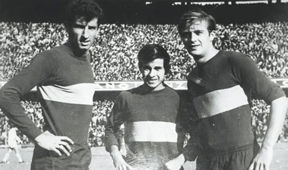 Victor Romero, en el medio, junto a Silvio Marzolini (derecha) y Antonio Ratín (izquierda)