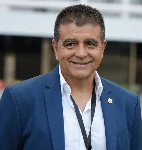 Claudio Vivas, DT de Costa Rica.