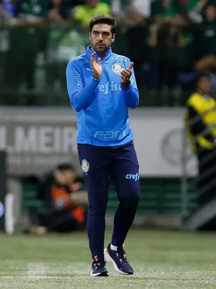 Abel Ferreira tem contrato até 2024. Foto: Miguel Schincariol/Getty Images