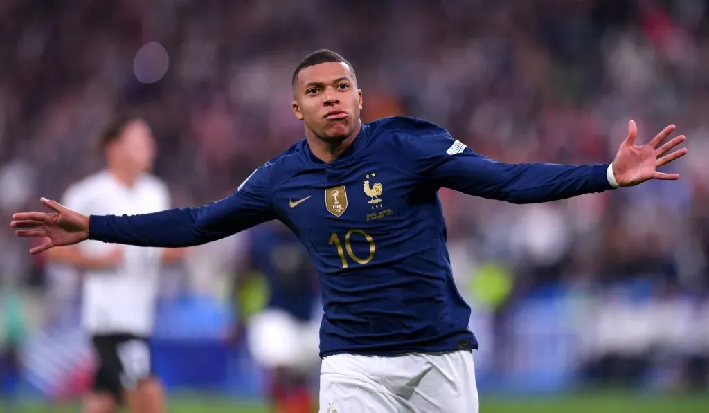 (Photo by Aurelien Meunier/Getty Images) – Mbappé