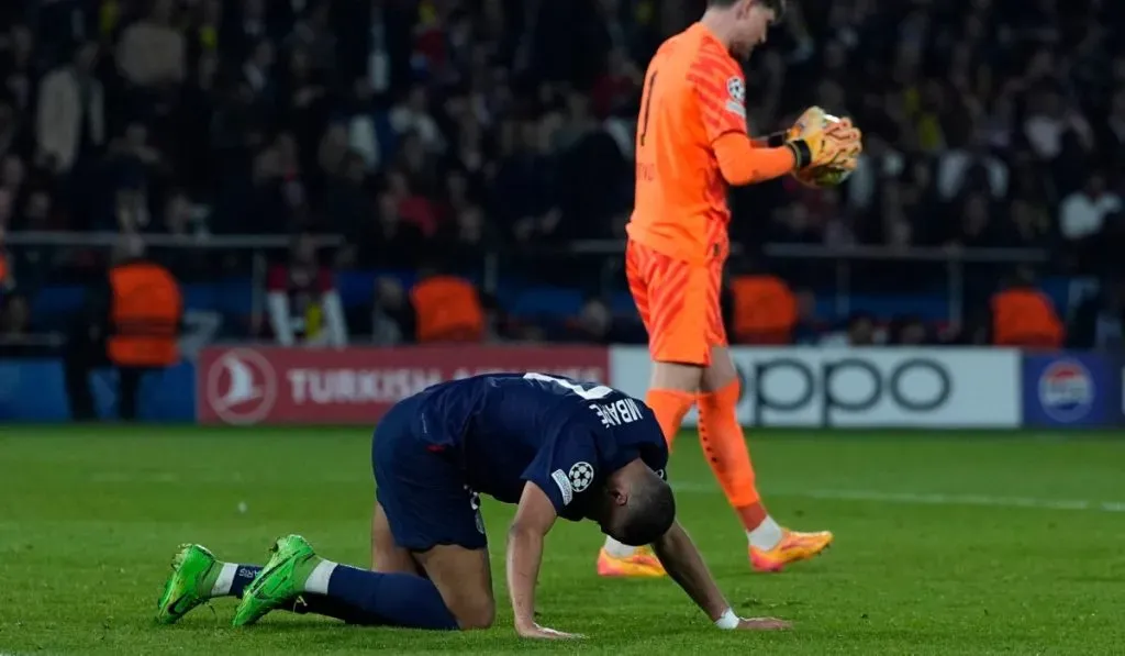 La frustración de Mbappé tras una nueva eliminación con PSG: IMAGO