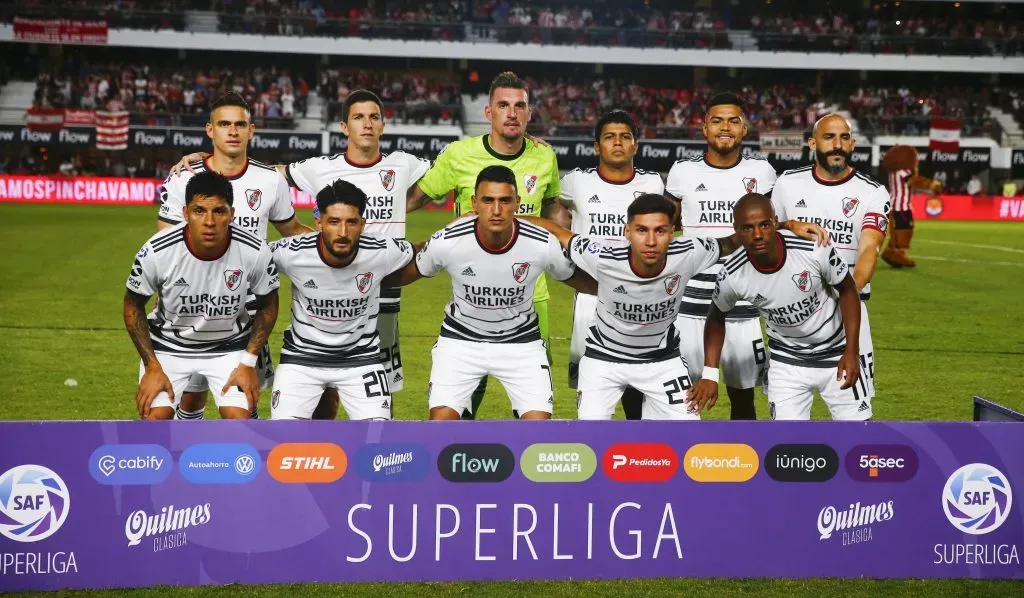 Casaca suplente de River de 2020. (Foto: Getty).