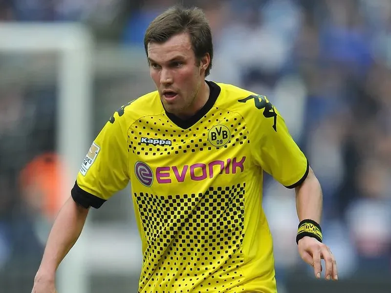 Volante por izquierda: Kevin Groẞkreutz
