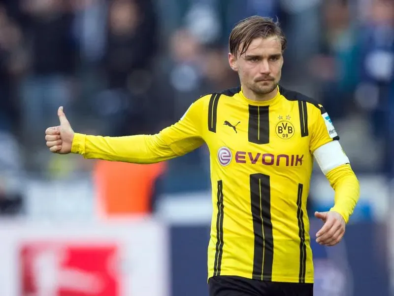 Lateral izquierdo: Marcel Schmelzer