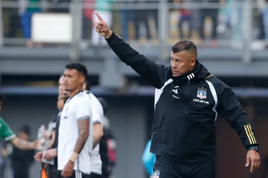 Jorge Almirón y su proceso en Colo Colo. Imagen: Dragomir Yankovic/Photosport