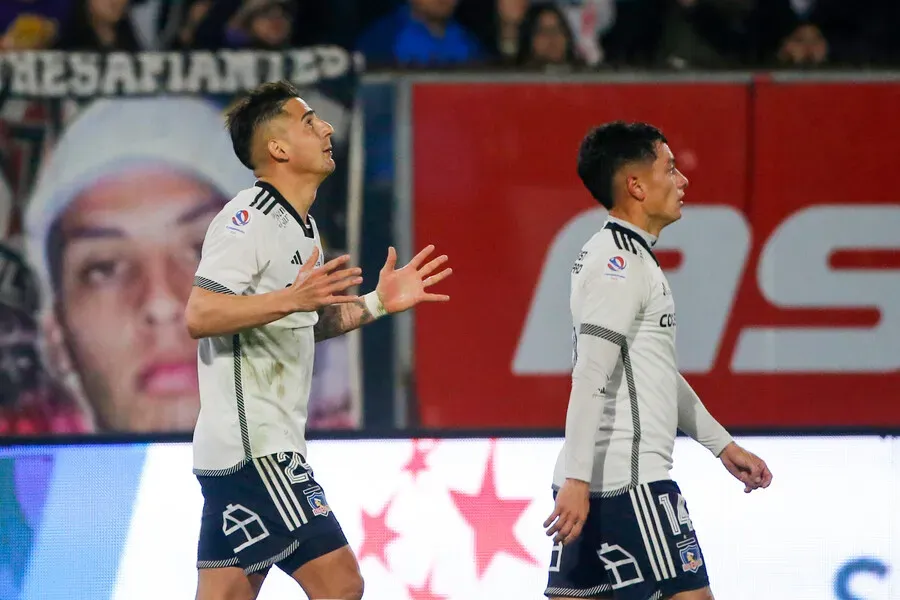 Guillermo Paiva abrió la cuenta para Colo Colo ante Palestino en el Monumental. Imagen: Jonnathan Oyarzun/Photosport