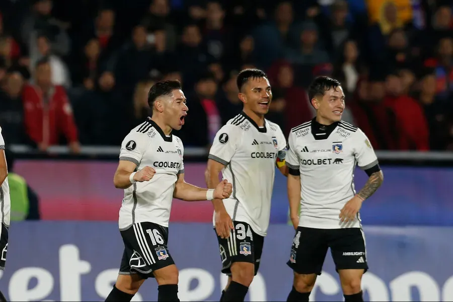 Colo Colo espera por el rival de los Octavo de Final en Copa Libertadores. Imagen: Cesar Olmos/Photosport