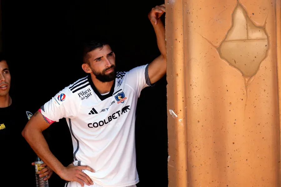 Emiliano Amor puede partir de Colo Colo. Imagen: Andres Pina/Photosport