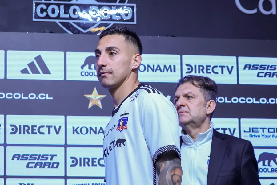 Javier Correa alista su debut en Colo Colo. Imagen: Marcelo Hernandez/Photosport