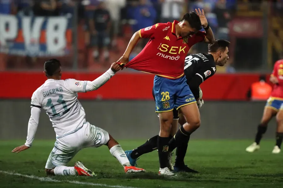 Jonathan Villagra no fue presentado como refuerzo de Colo Colo. Imagen: Jonnathan Oyarzun/Photosport