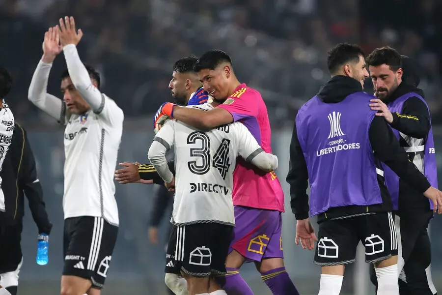 Colo Colo ya planea sus próximos días para afrontar Torneo Nacional y Copa Libertadores.Imagen: Jonnathan Oyarzun/Photosport