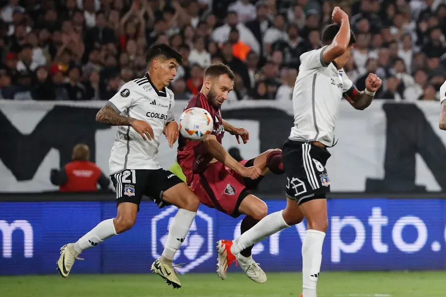 Erick Wiemberg estuvo durante los 90′ ante River por Copa Libertadores. Imagen: Felipe Zanca/Photosport