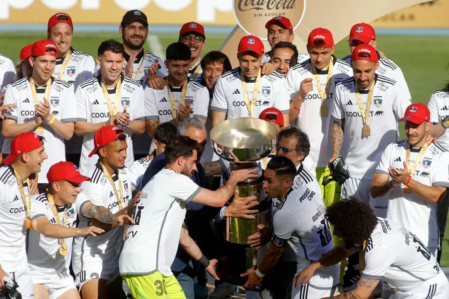 Colo Colo obtuvo os títulos en tres días. Imagen: Jorge Loyola/Photosport