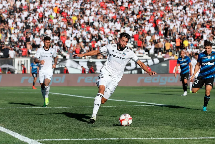 Jeyson Rojas puede partir de Colo Colo. Imagen: Pepe Alvujar/Photosport