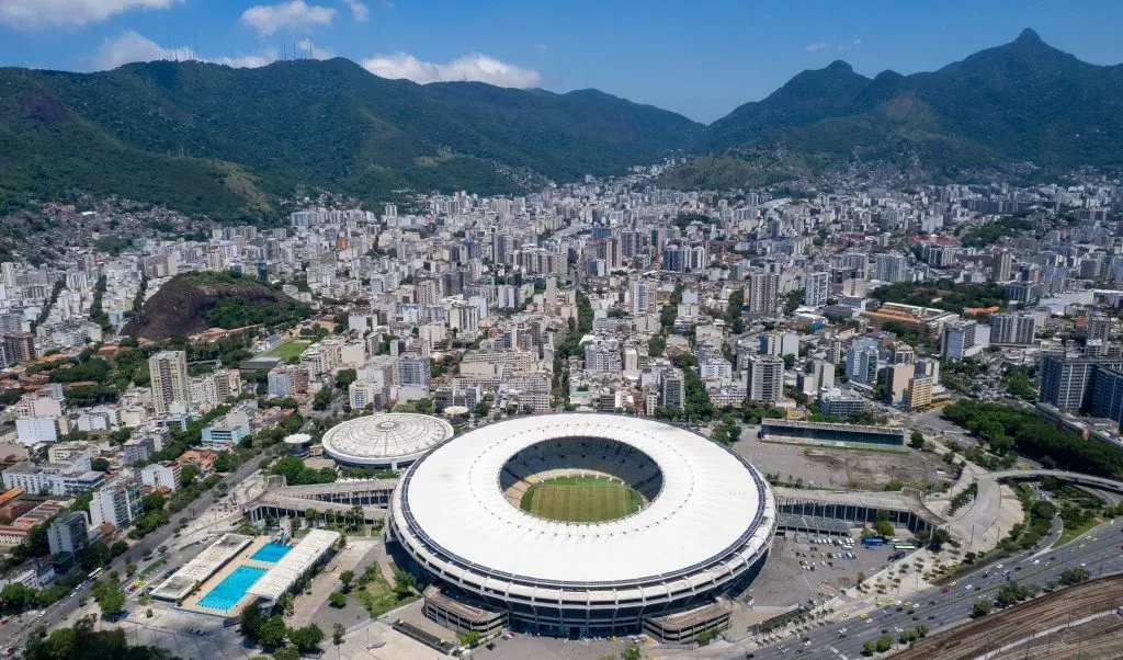 RIO DE JANEIRO, BRASIL – 11 DE OUTUBRO: Vista aérea do Maracanã em 11 de outubro de 2023, no Rio de Janeiro, Brasil. Fluminense, do Brasil, e Boca Juniors, da Argentina, disputam a final da Copa Conmebol Libertadores 2023 no dia 4 de novembro. (Foto: Buda Mendes/Getty Images)