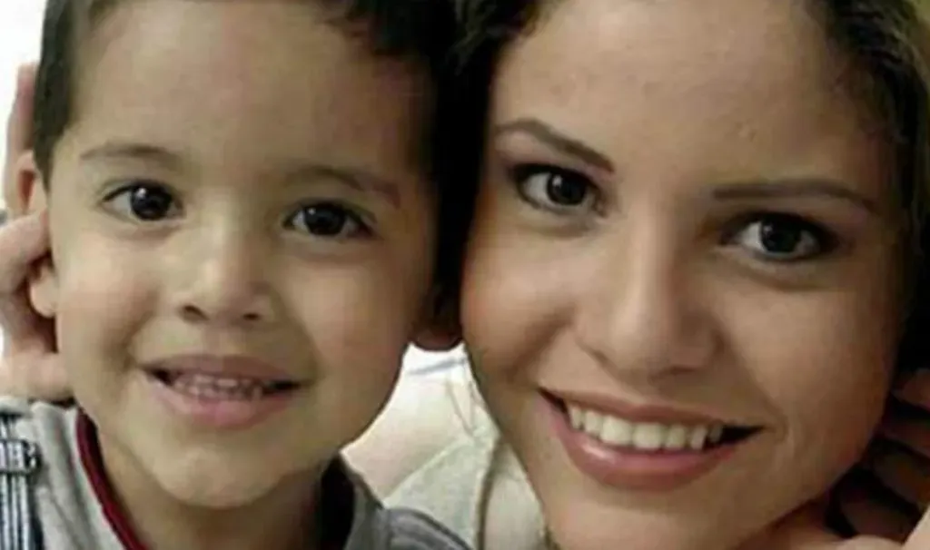 Karina se reencontró con Francisco Ariel Yapor Gómez, el hijo que tuvo junto a Sergio Andrade (Especial)