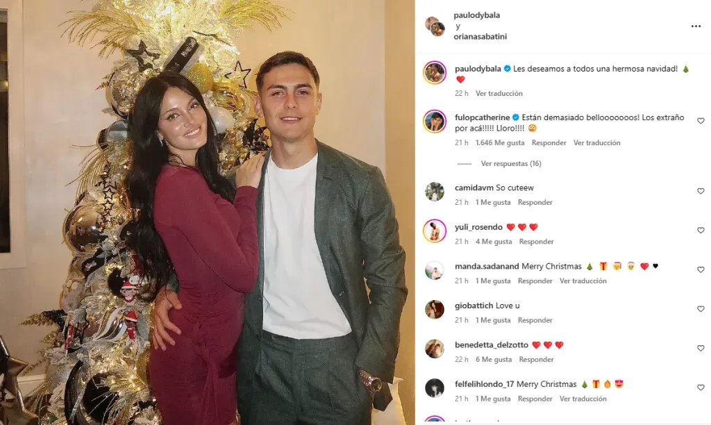 “Les deseamos a todos una hermosa navidad”, publicaron Dybala y Oriana en Instagram.