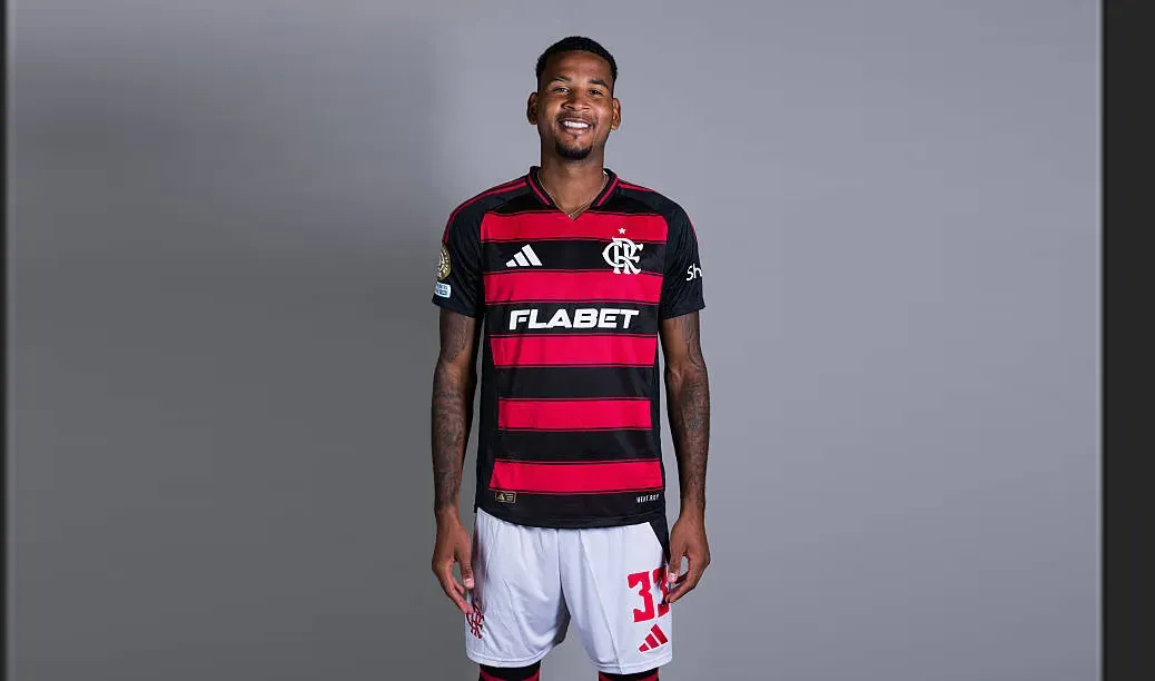 Cleiton se sumará al Wolfsburgo de la liga alemana tras ganar dos Copas Libertadores con Flamengo.