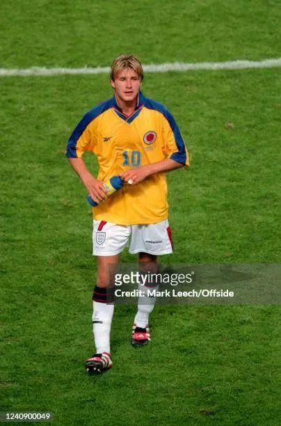 David Beckham con la camiseta de Carlos Valderrama. (Getty Images)