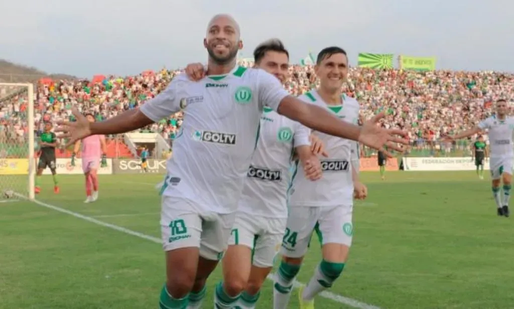 Michael Jackson Quiñónez tuvo su último paso por LigaPro con Liga de Portoviejo. Foto: LDUP.