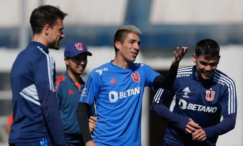 Los jugadores de la U regresaron a los entrenamientos en el CDA. Fot: U. de Chile.