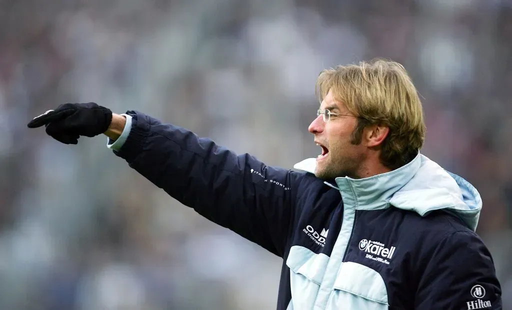 Jurgen Klopp ainda sob comando do Mainz, em 2005.(Photo by Stuart Franklin/Getty Images)