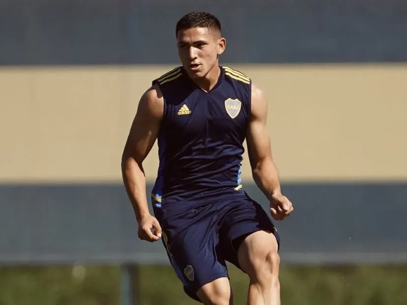 Nahuel Genéz, capitán de la sub-20 campeona de Libertadores e Intercontinental con Boca. (Instagram)