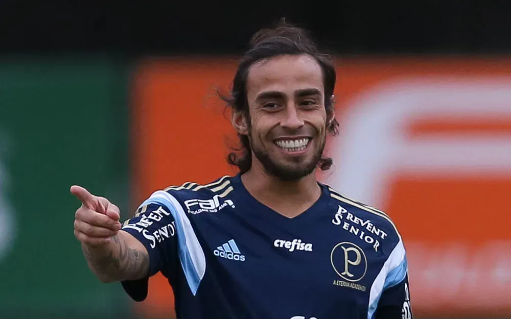 Valdivia durante treino do Palmeiras – Foto: Cesar Greco/SEP