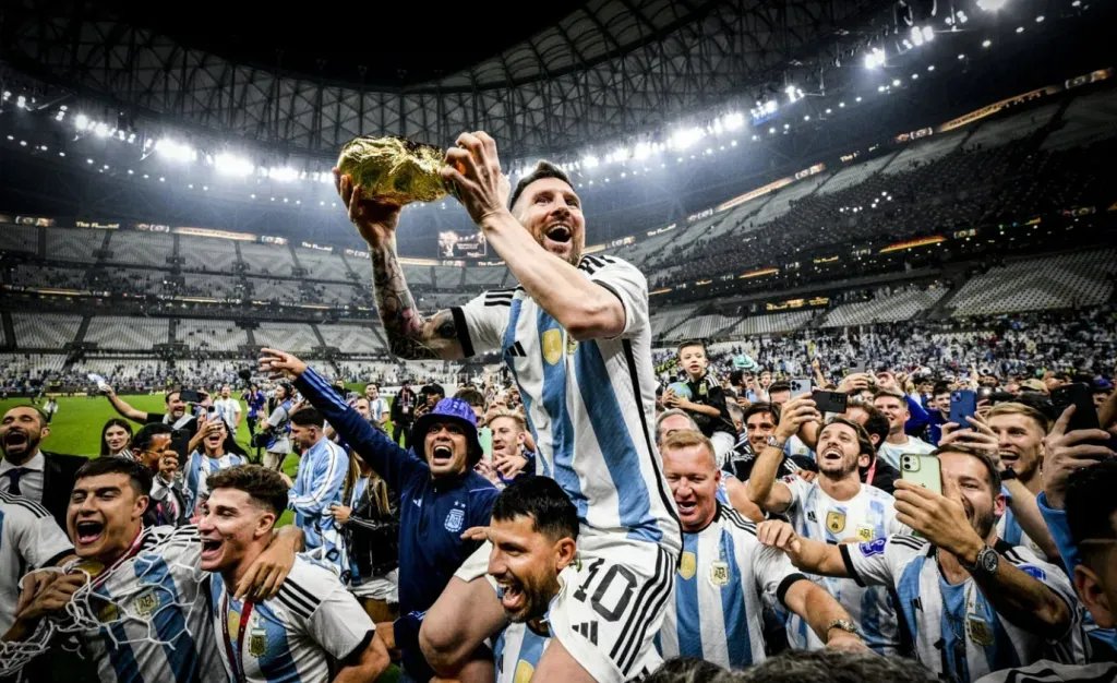 Esta otra imagen de Lionel Messi fue finalista de los premios. worldsportsphotographyawards.com