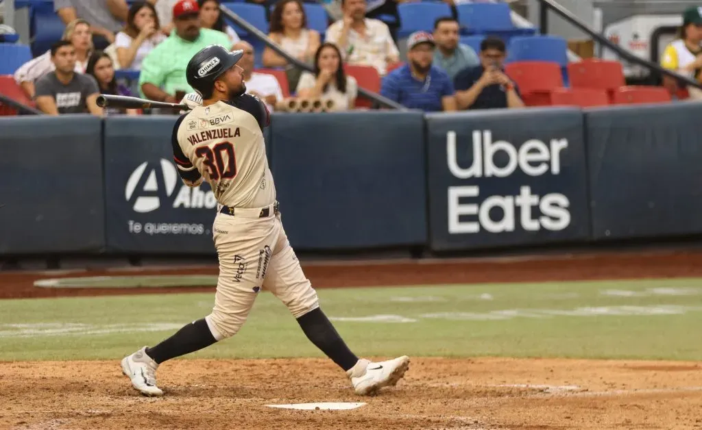 Roberto Valenzuela produjo cuatro carreras en la victoria de Sultanes | Juego 6 Final Zona Norte (Cortesía)