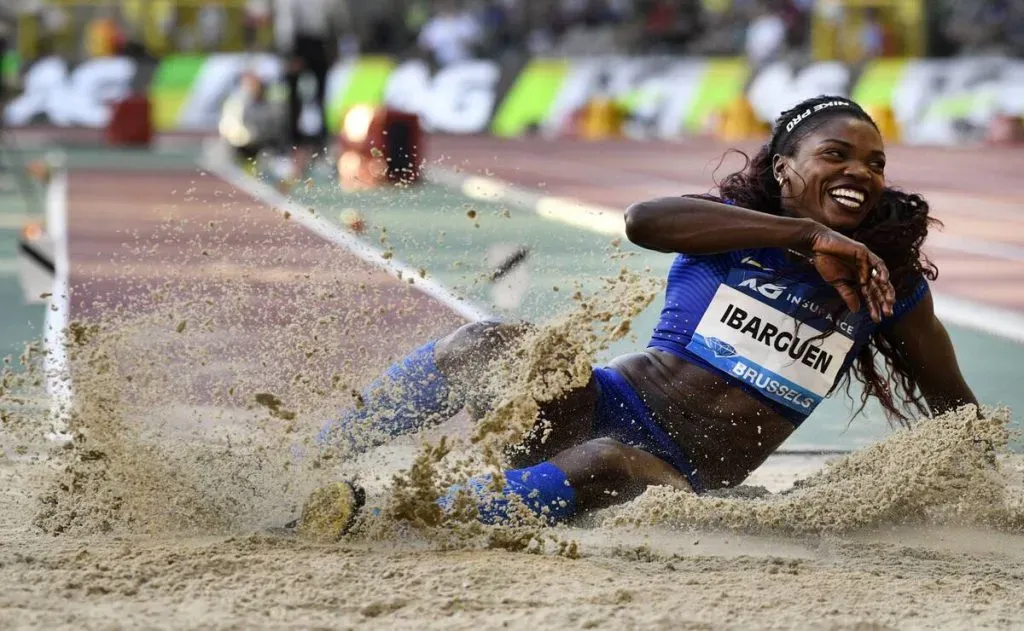 Caterine Ibargüen logró la medalla de oro en salto triple en Rio 2016. (Imago)