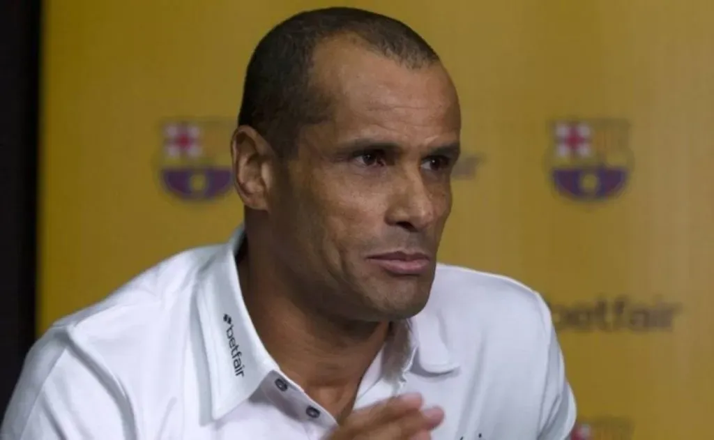 Rivaldo analisou a situação de Vitor Roque (Créditos: Divulgação)