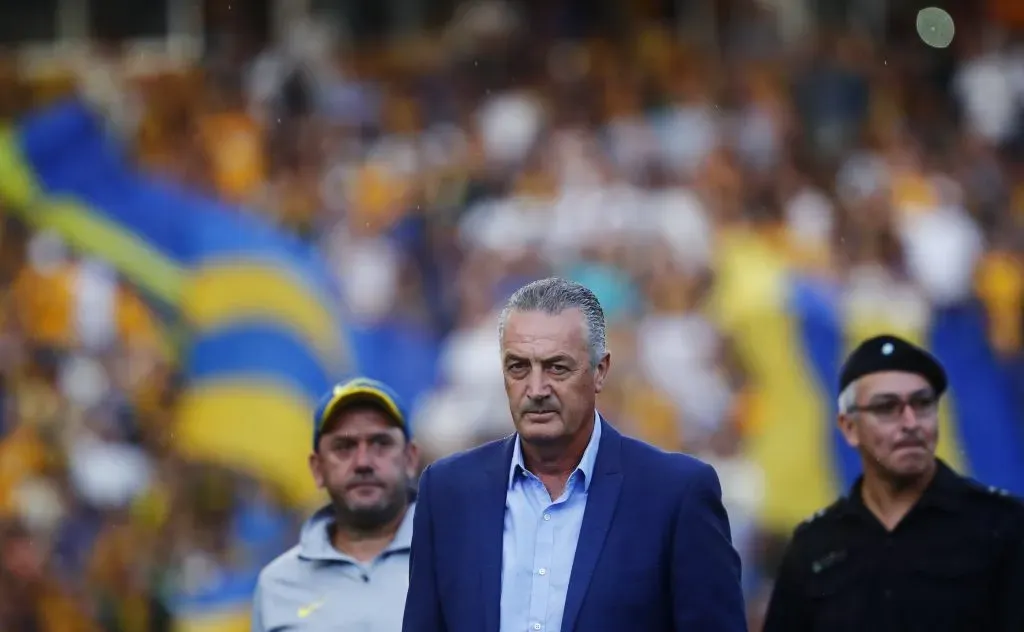 Gustavo Alfaro, el candidato número uno de Racing para reemplazar a Fernando Gago.