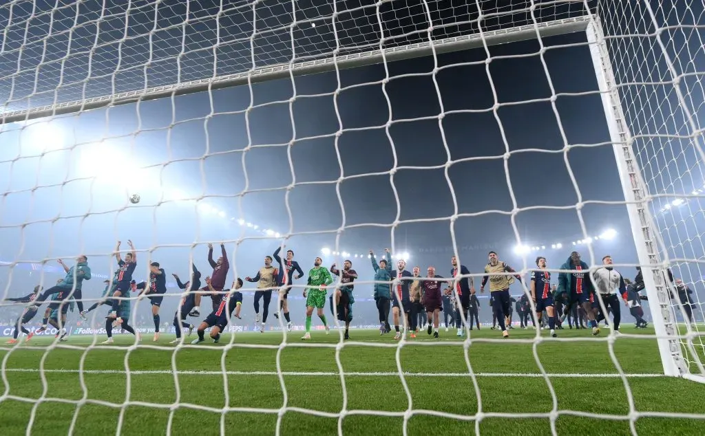 O PSG a festejar a passagem à final. Foto: David Ramos/Getty Images.