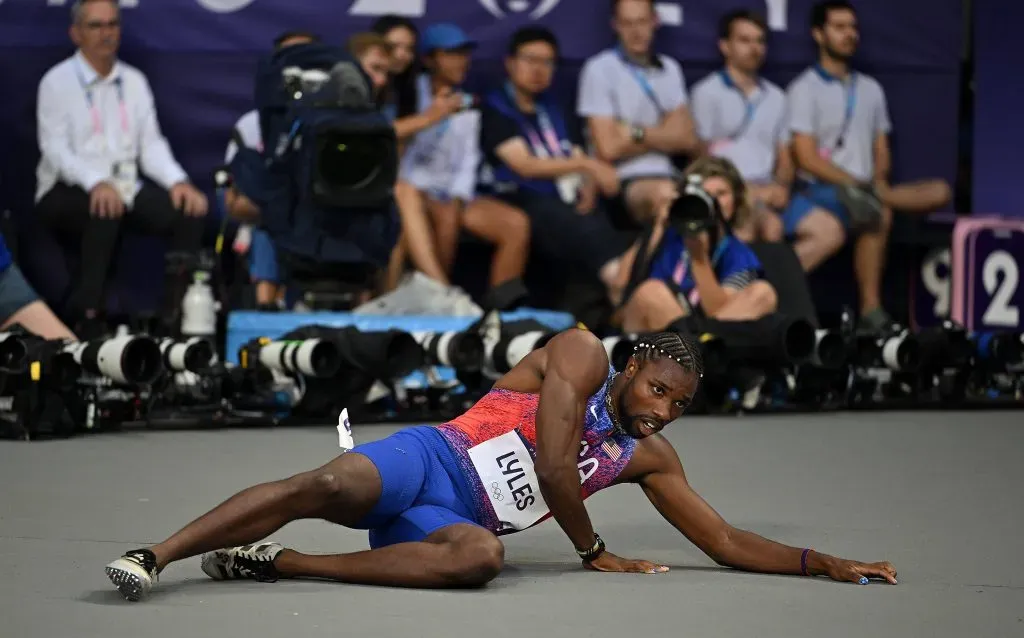 Noah Lyles corrió con COVID la final de los 200 metros libres en París 2024. IMAGO