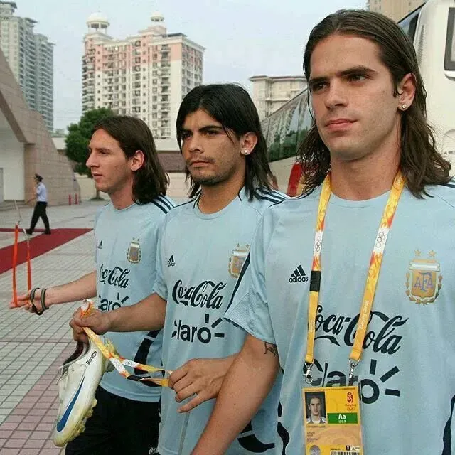 Fernando Gago, Éver Banega y Lionel Messi en Beijing 2008 (Archivo)