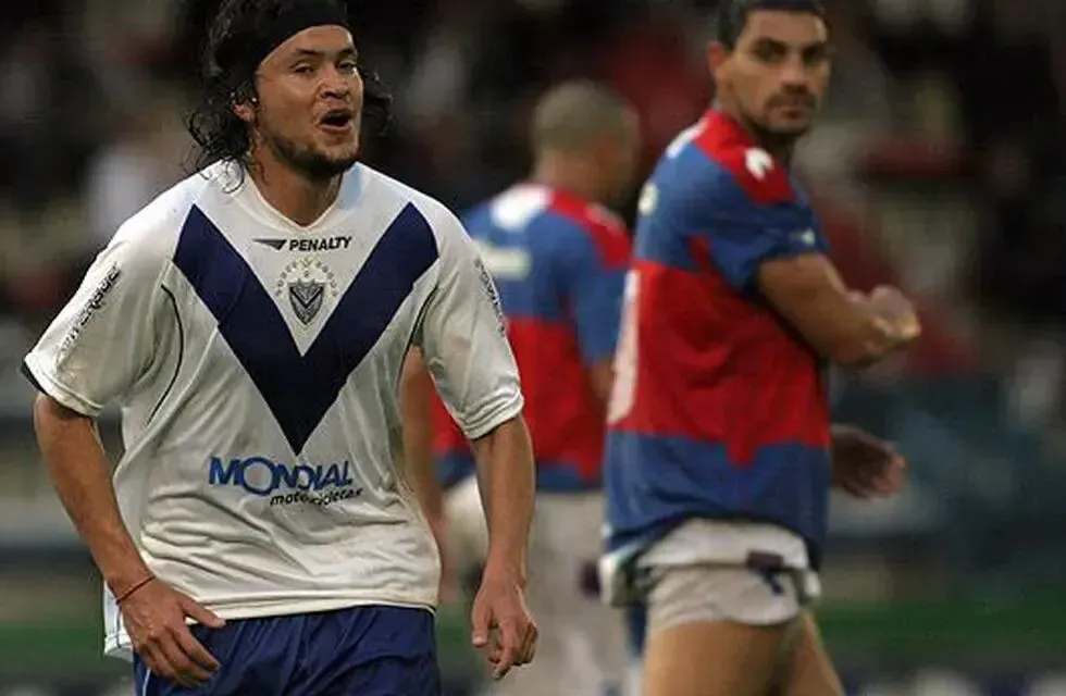 Waldo Ponce estuvo dos temporadas en Vélez Sarsfield donde fue campeón con Ricardo Gareca.