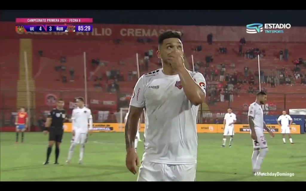 El polémico gesto de Lorenzo Reyes tras ser expulsado | Estadio TNT
