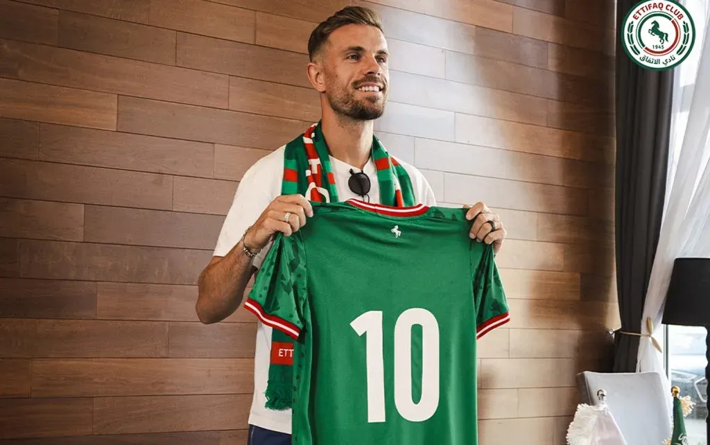 Jordan Henderson fichó por Al-Ettifaq