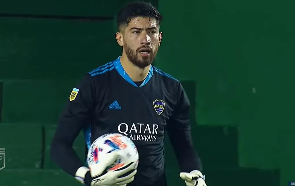 Agustín Lastra en el arco de Boca.