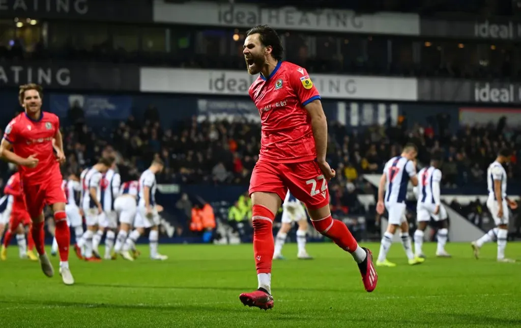 Ben Brereton le anotó un gol con el Blackburn Rovers al West Bromwich Albion, uno de los clubes que lo busca.  (Clive Mason/Getty Images)