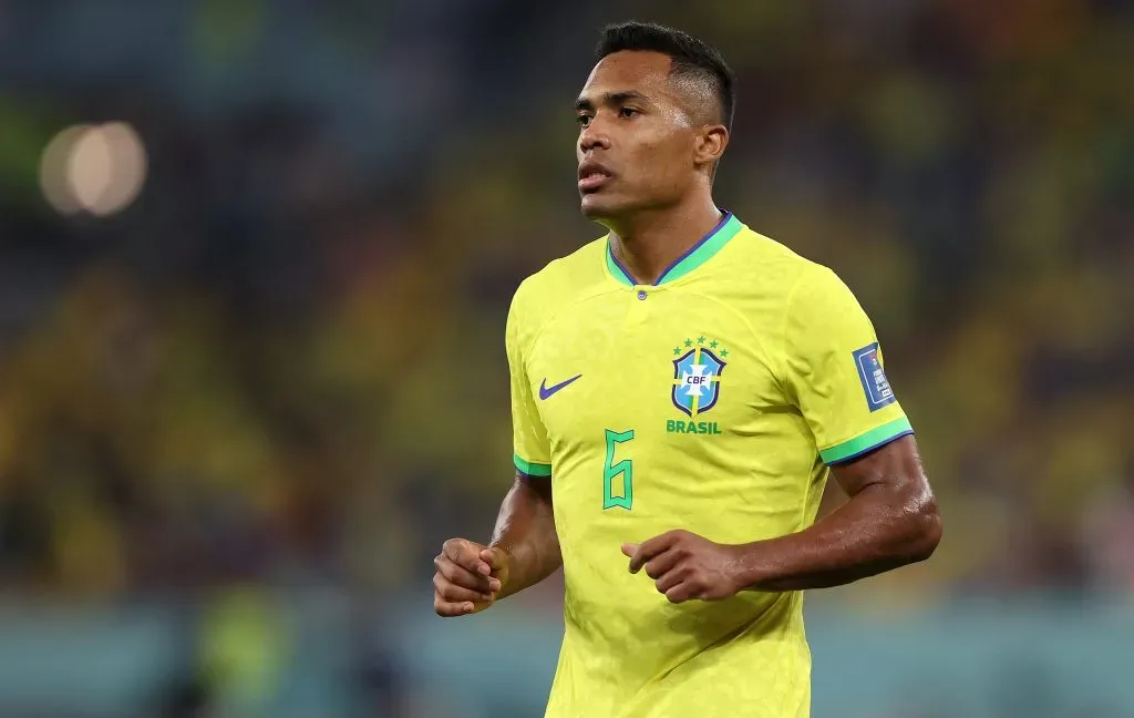 Alex Sandro em campo pela Seleção Brasileira (Photo by Julian Finney/Getty Images)